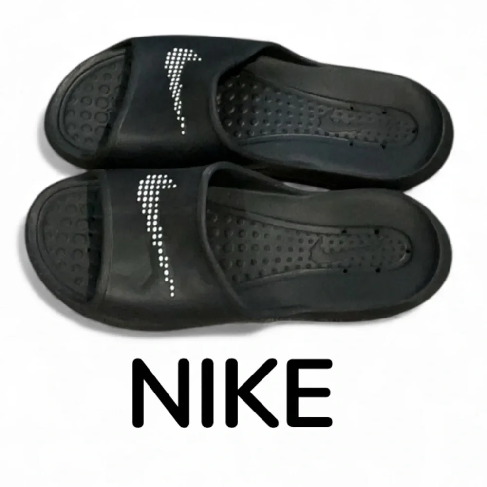 Authentic Nike signature designer men’s sandals sz 13
